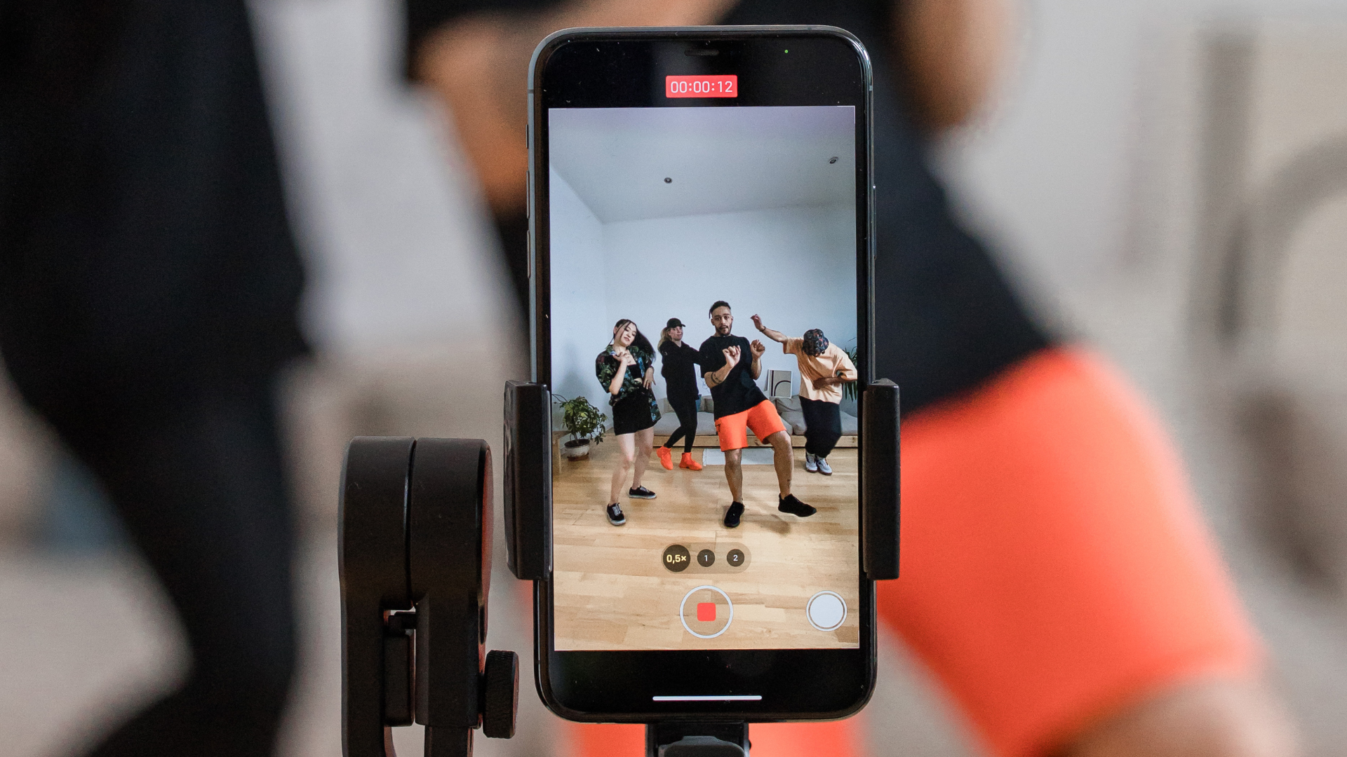 How Much Does TikTok Pay Per View: The 2026 Revenue Guide