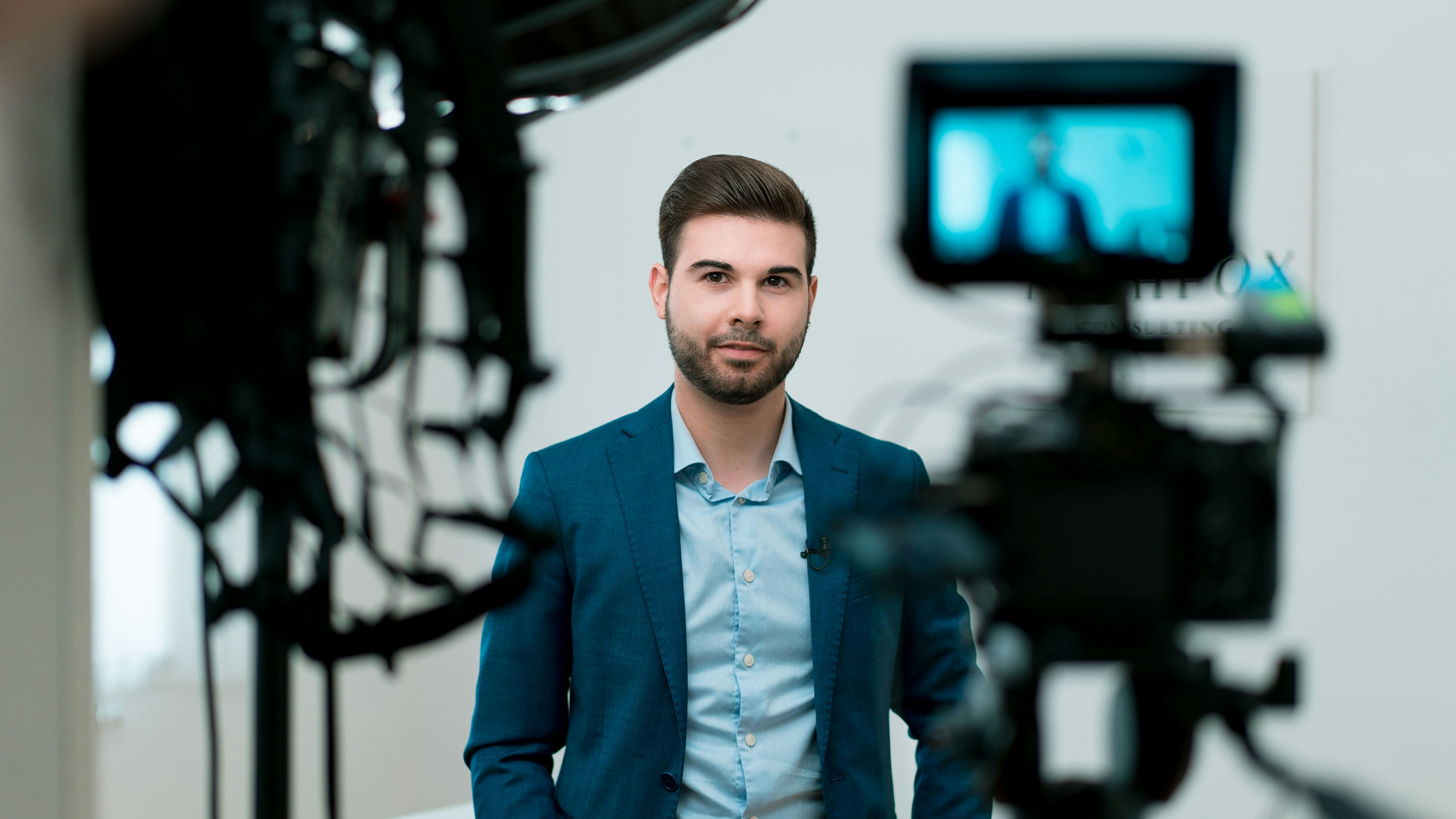 Seedance AI B-roll workflow for YouTube news creators generating video visuals