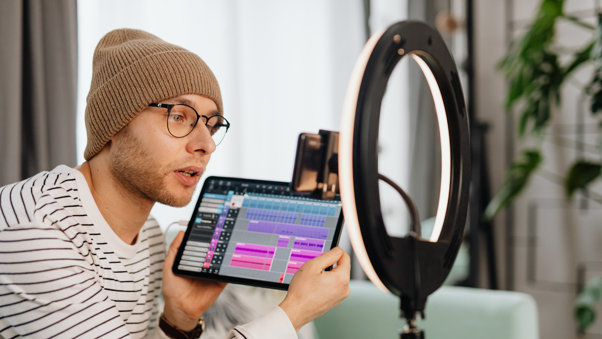 How to Come Up With YouTube Video Ideas: 6-Step System
